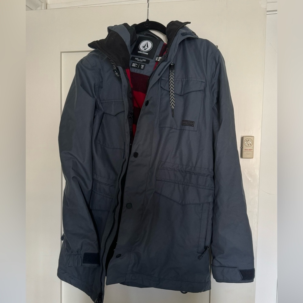 Volcom Women’s Ski/Snowboard Jacket